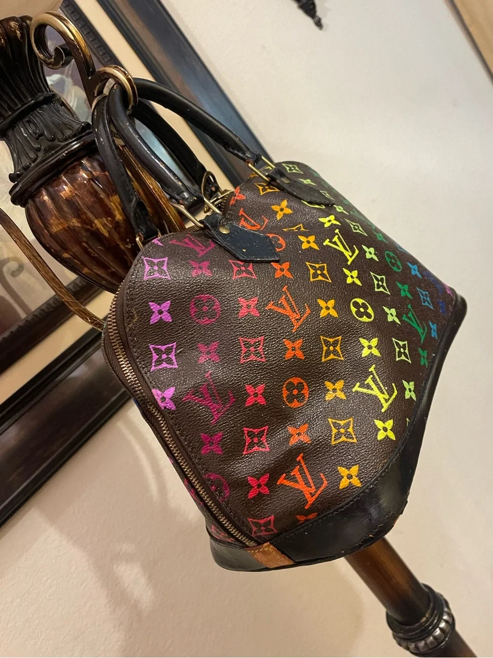 Authentic Louis Vuitton, please check all picture of condition - Picture 4 of 17
